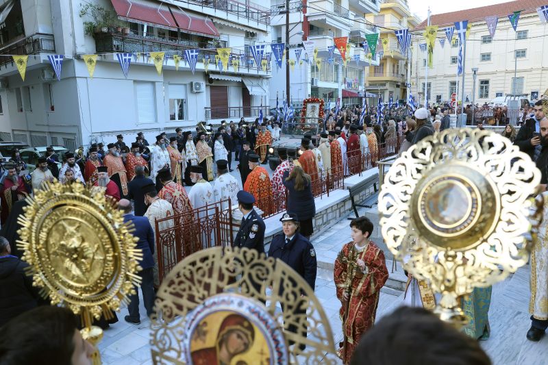 «Βαρβάραν την Αγίαν τιμήσωμεν»